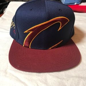 Cleveland caves Lebron James hat